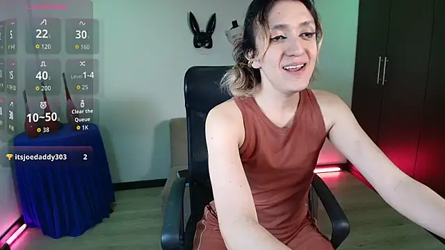 Snapshot of Axel-xoxo chatting on 8, 11, 2025 Axel-xoxo online show from 8, 11, 2025