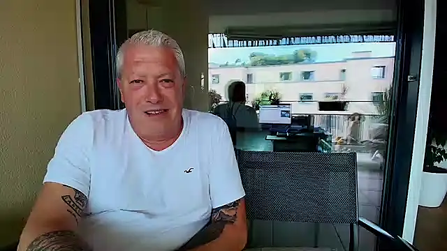 Kinky Couple69 online show from 9, 9, 2025