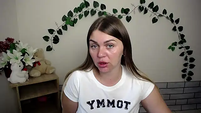 Snapshot of Magic_Katarina_ chatting on 18, 9, 2025 Magic Katarina online show from 18, 9, 2025