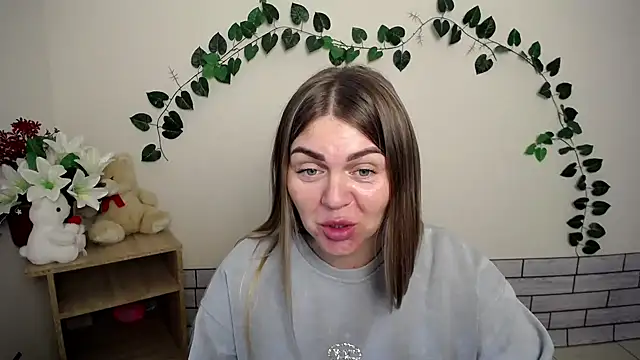 Snapshot of Magic_Katarina_ chatting on 6, 10, 2025 Magic Katarina online show from 6, 10, 2025