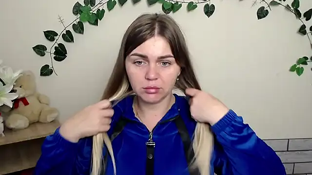 Snapshot of Magic_Katarina_ chatting on 8, 10, 2025 Magic Katarina online show from 8, 10, 2025