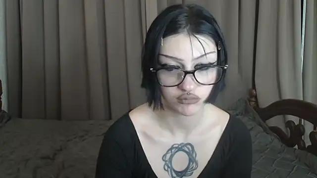 Snapshot of Susie_su chatting on 14, 5, 2026 Susie su online show from 14, 5, 2026