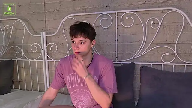 AnthonyHall online show from 17, 12, 2025