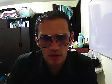 DOBLEWYOSK69G online show from 12, 9, 2025