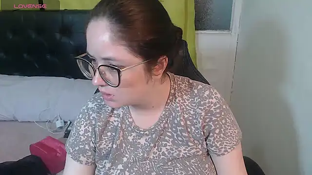 KrystalAdams online show from 11, 4, 2026