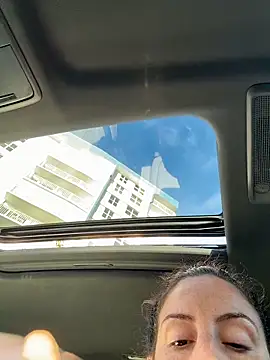 sweetsirenn online show from 18, 12, 2025