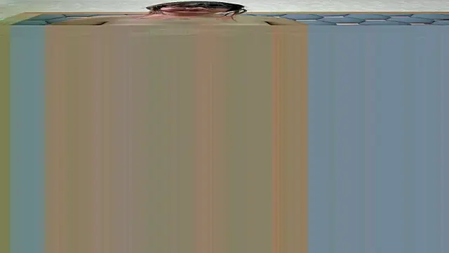 juliette pretty  online show from 11, 10, 2025