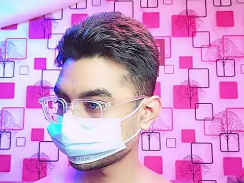 ChiseledCharm online show from 4, 11, 2025