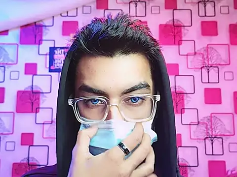 ChiseledCharm online show from 10, 11, 2025