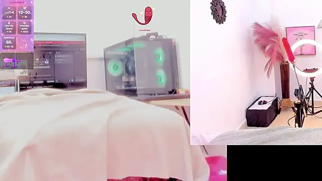 Athena Jackson  online show from 17, 9, 2025