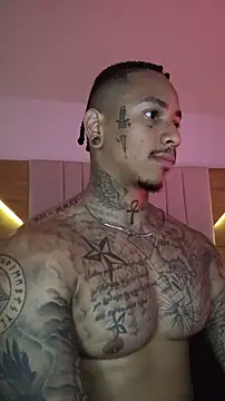 Snapshot of David_tatto1 chatting on 23, 11, 2025 David tatto1 online show from 23, 11, 2025