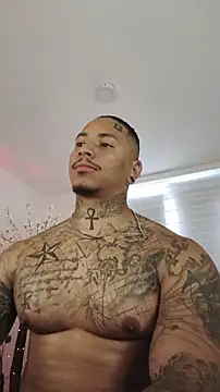 Snapshot of David_tatto1 chatting on 30, 11, 2025 David tatto1 online show from 30, 11, 2025