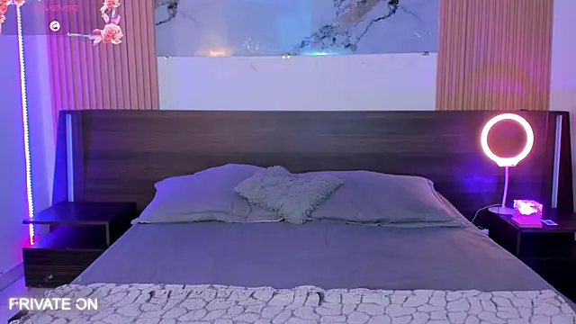 samanthaa moon online show from 25, 11, 2025