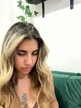 lushPeach online show from 8, 1, 2026