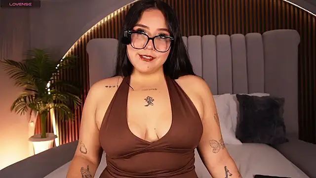 KatlynRous online show from 7, 1, 2026