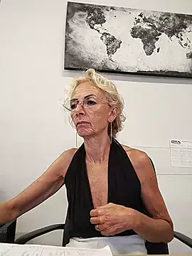 clarabell4 online show from 19, 6, 2026