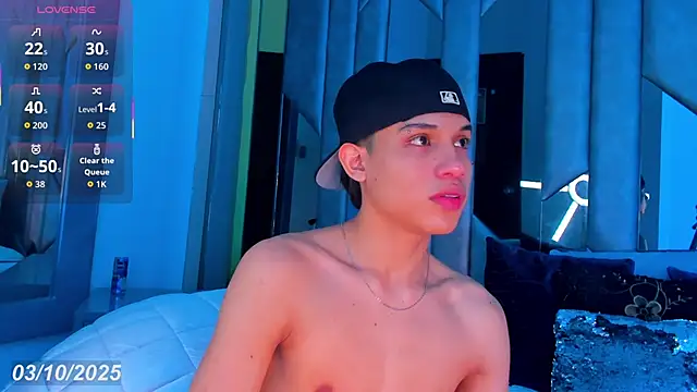 Snapshot of Sebax_Young chatting on 4, 10, 2025 Sebax Young online show from 4, 10, 2025