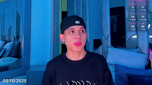 Snapshot of Sebax_Young chatting on 5, 10, 2025 Sebax Young online show from 5, 10, 2025