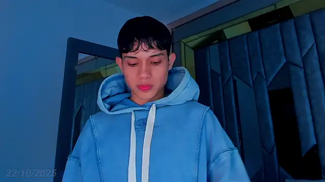 Snapshot of Sebax_Young chatting on 23, 10, 2025 Sebax Young online show from 23, 10, 2025