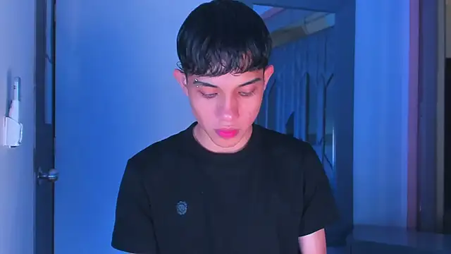 Snapshot of Sebax_Young chatting on 12, 1, 2026 Sebax Young online show from 12, 1, 2026