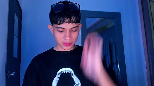 Snapshot of Sebax_Young chatting on 17, 2, 2026 Sebax Young online show from 17, 2, 2026