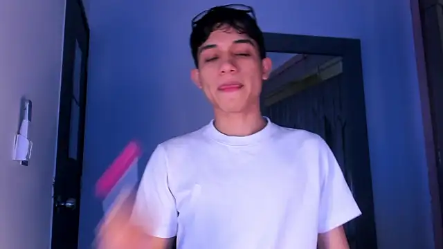 Snapshot of Sebax_Young chatting on 25, 2, 2026 Sebax Young online show from 25, 2, 2026