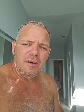 cubanitofeliz40 online show from 1, 7, 2026