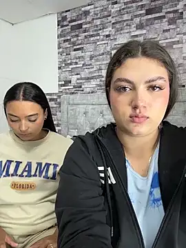 nicolexxaleja online show from 14, 1, 2026