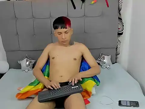 jake hott1 online show from 8, 10, 2025