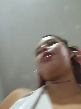 Yessica Lopezz online show from 1, 11, 2025