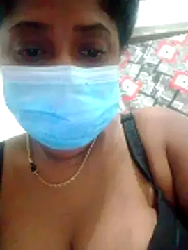 Snapshot of boosypussy chatting on 22, 5, 2026 boosypussy online show from 22, 5, 2026
