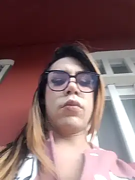 Daliana Gounbolt online show from 9, 5, 2026