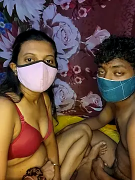 horny coupl online show from 23, 9, 2025