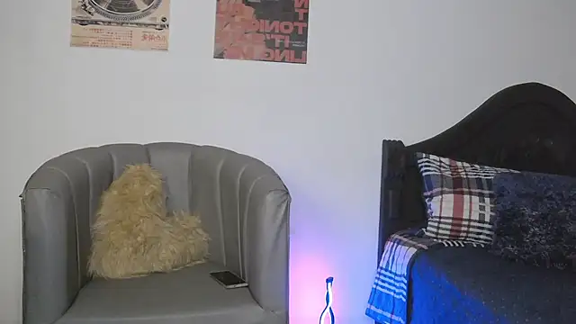 CoralieBronson online show from 21, 2, 2026