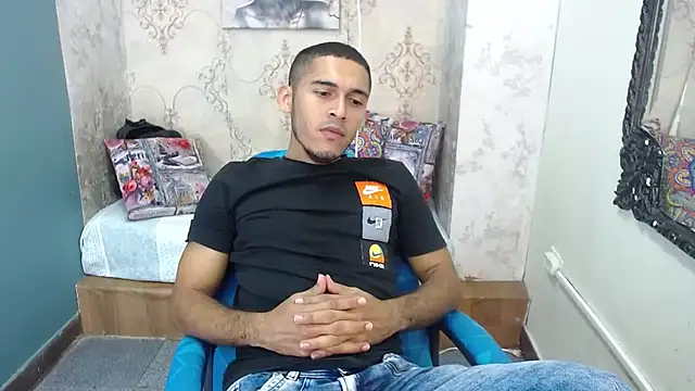 Snapshot of Derek_Storm_ chatting on 26, 9, 2025 Derek Storm  online show from 26, 9, 2025