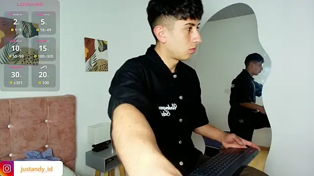 Snapshot of Andy_Justgame chatting on 22, 9, 2025 Andy Justgame online show from 22, 9, 2025