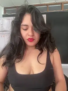 EmilyNoir1 online show from 23, 5, 2026