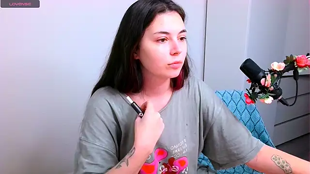 peachyness online show from 30, 11, 2025