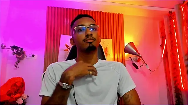 Darwin mayo online show from 16, 9, 2025