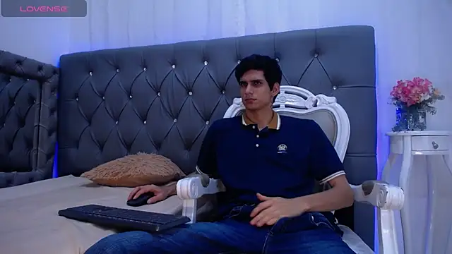 Sebalexis7 online show from 28, 10, 2025