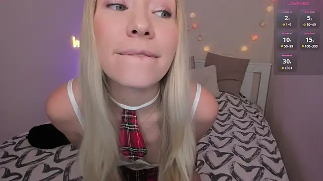 Snapshot of DanaCandy chatting on 22, 3, 2025 DanaCandy online show from 22, 3, 2025