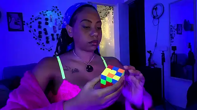 Snapshot of anasasuga chatting on 8, 10, 2025 anasasuga online show from 8, 10, 2025