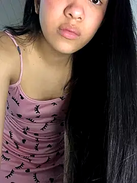 Snapshot of ashleyy20 chatting on 20, 11, 2025 ashleyy20 online show from 20, 11, 2025