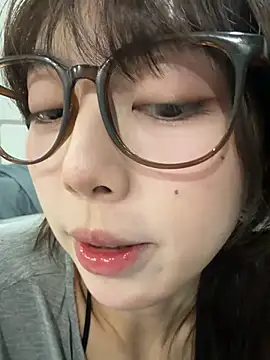 xuannv0000 online show from 9, 2, 2026