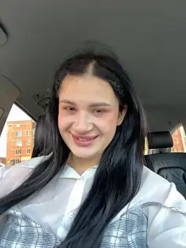 Snapshot of MiraReach chatting on 18, 10, 2025 MiraReach online show from 18, 10, 2025