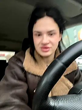 Snapshot of MiraReach chatting on 27, 10, 2025 MiraReach online show from 27, 10, 2025