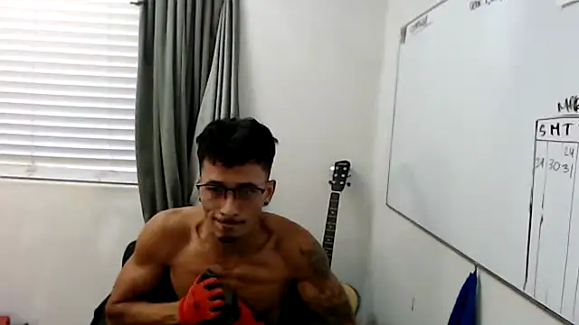 tanjir020 online show from 25, 3, 2026