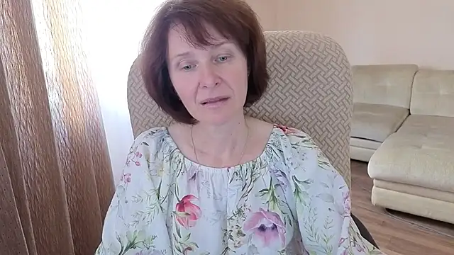 Lia Tito online show from 16, 9, 2025