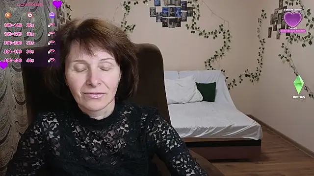 Lia Tito online show from 2, 10, 2025