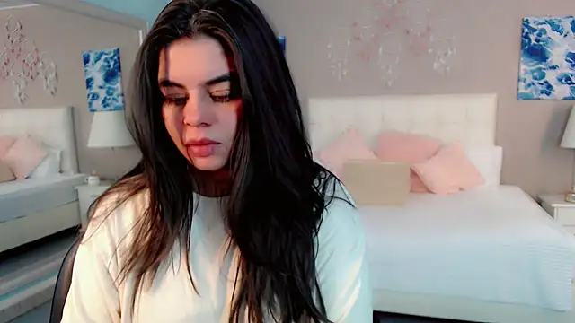 maddissonivanova online show from 19, 4, 2026